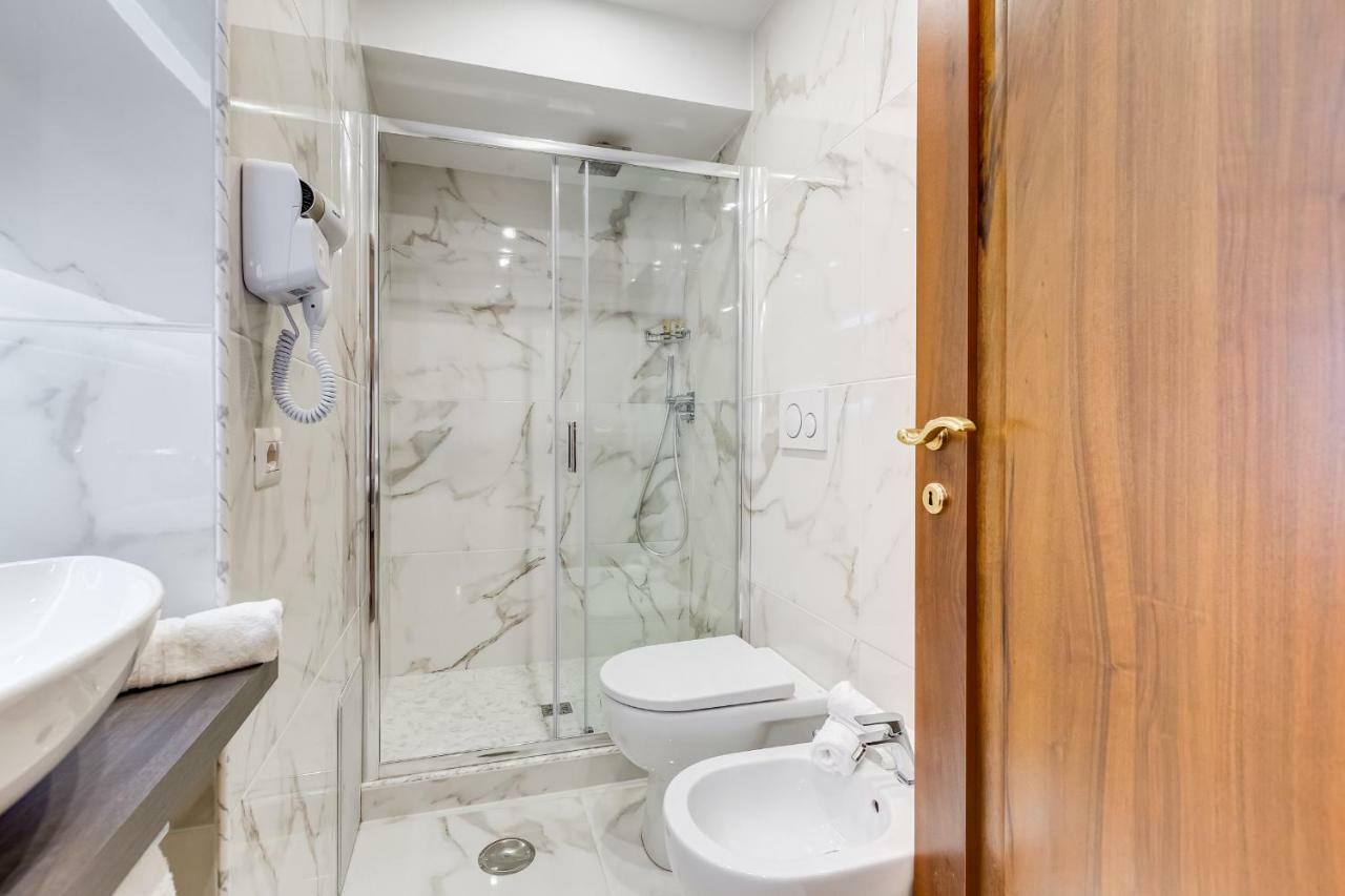Trevi Private Suites By Premium Suites Collection Roma Exterior foto