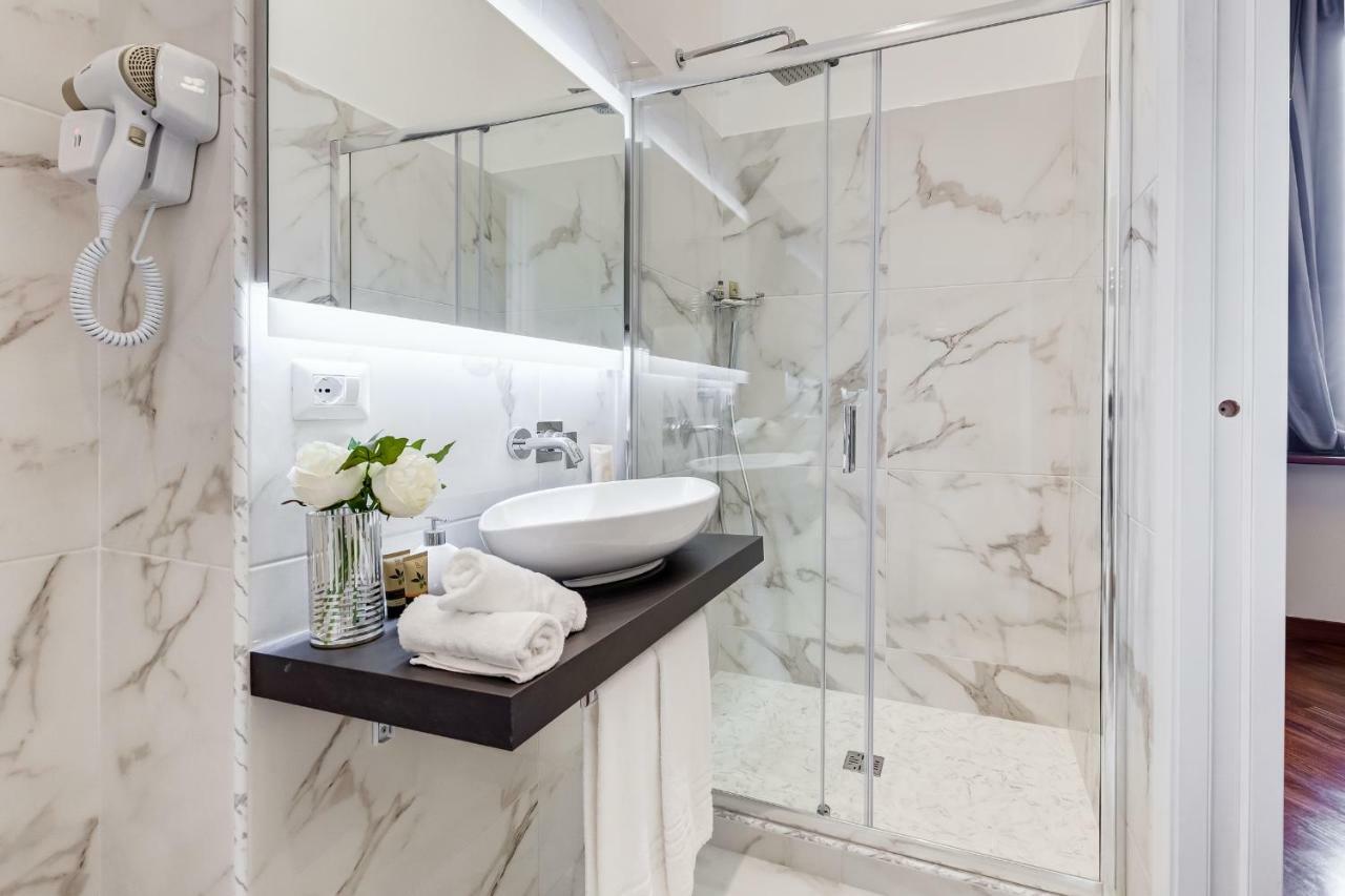 Trevi Private Suites By Premium Suites Collection Roma Exterior foto